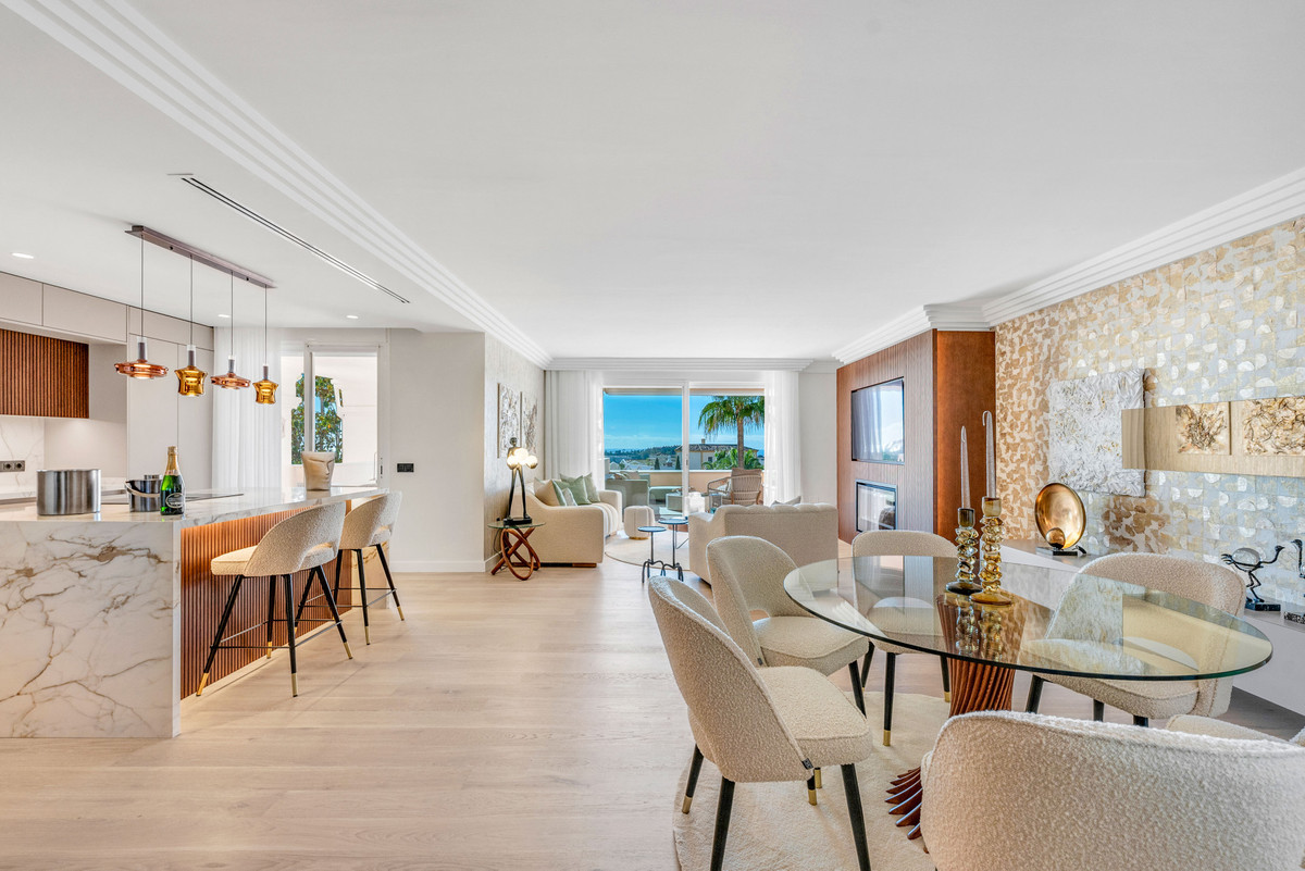 4 Slaapk. - Appartement te koop in Nueva Andalucia, Marbella