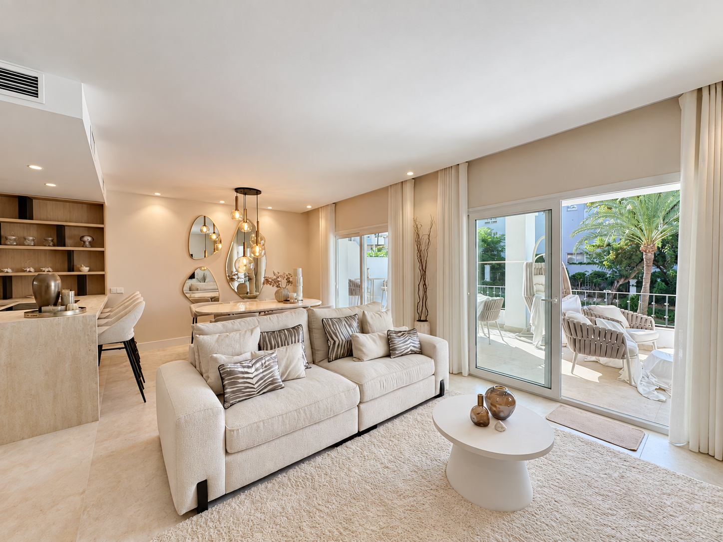 Ático de 4 Dormitorios en venta en Nueva Andalucía, Marbella