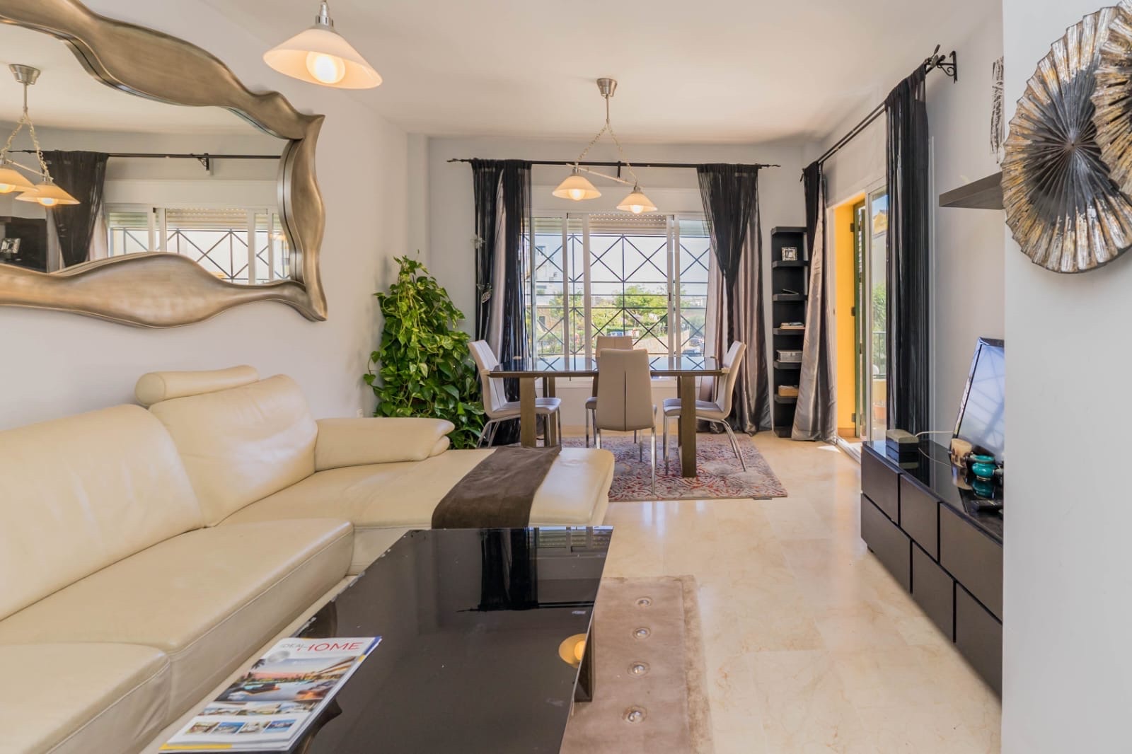 Piso de 2 Dormitorios en venta en Urbanización Riviera Sol