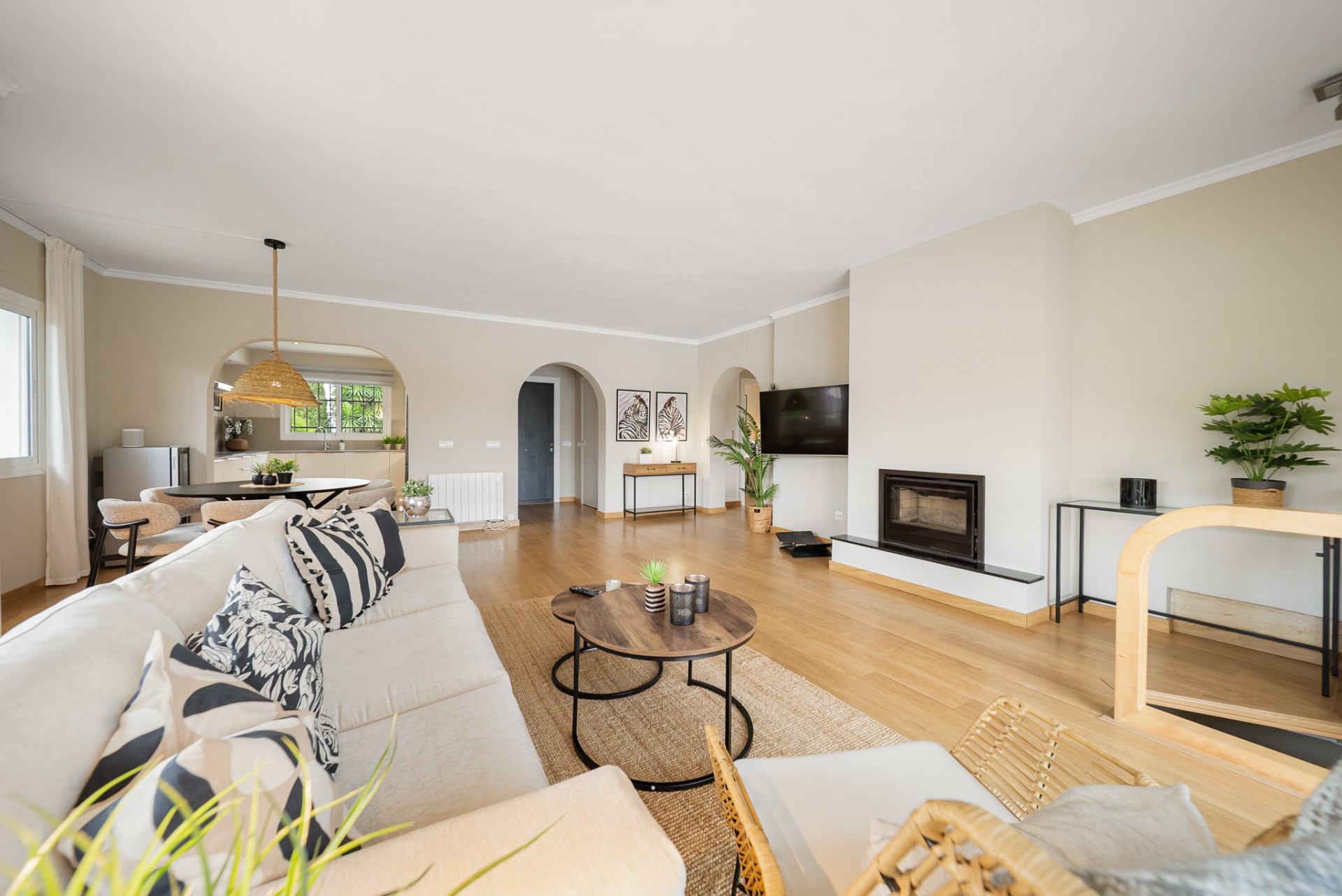Casa de 3 Dormitorios en venta en Nueva Andalucía, Marbella