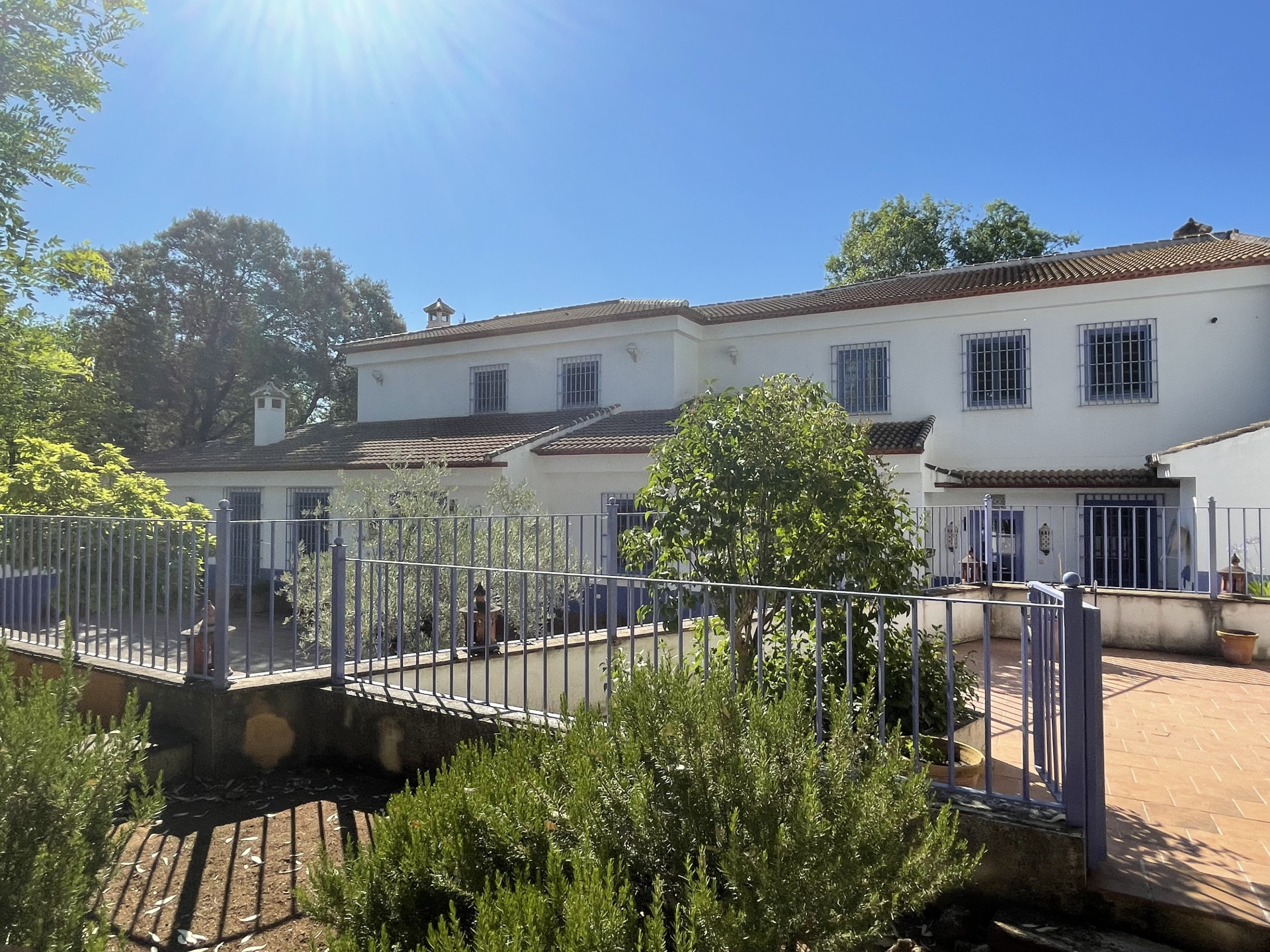 Finca de 7 Dormitorios y 5 Baños en venta en Archidona