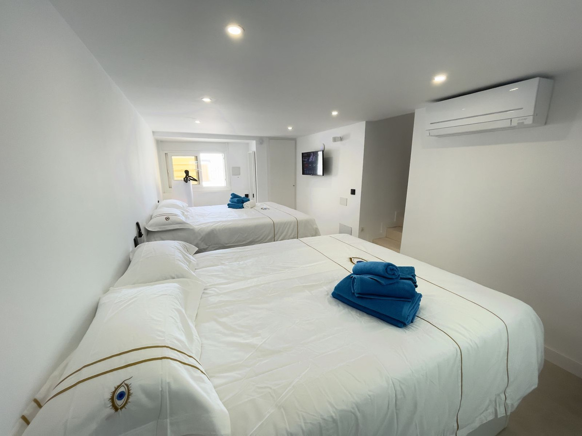 Casa de 3 Dormitorios en venta en Estepona