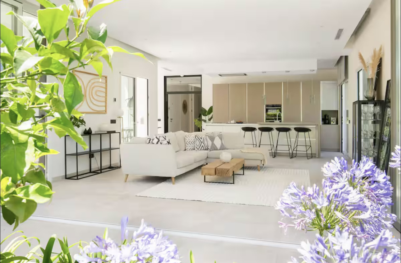 Casa de 5 Dormitorios en venta en Nueva Andalucía, Marbella