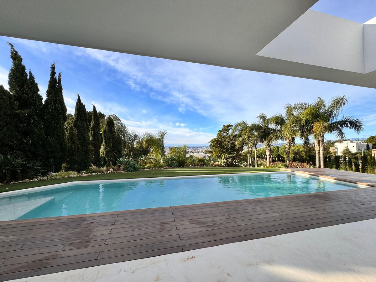 Casa de 3 Dormitorios en venta en Benalmádena