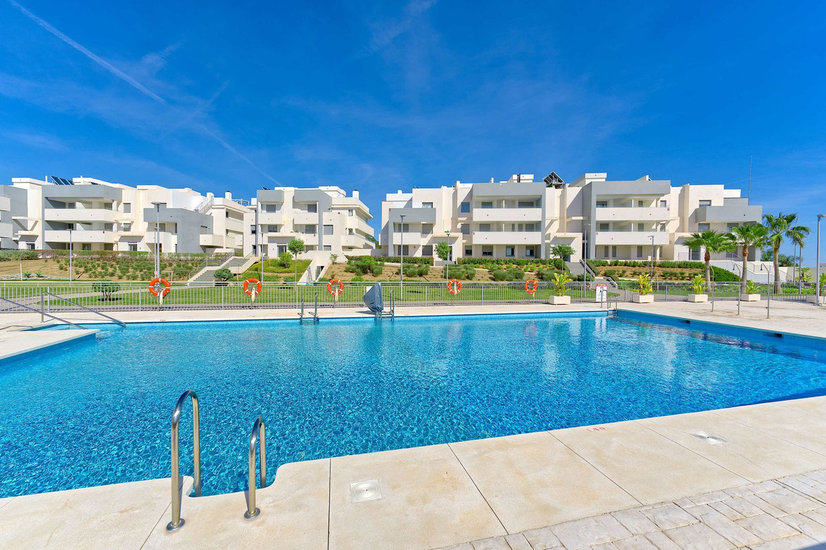 Piso de 3 Dormitorios y 2 Baños en alquiler en Estepona