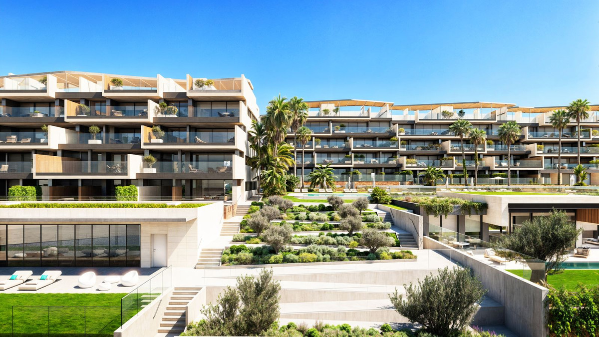 Piso de 3 Dormitorios y 2 Baños en venta en Manilva