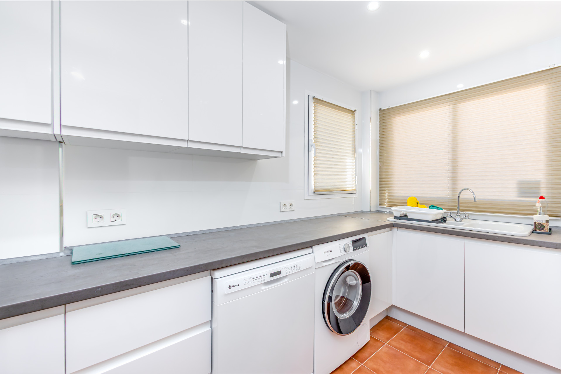 Casa Adosada de 2 Dormitorios en venta en Alhaurin el Grande