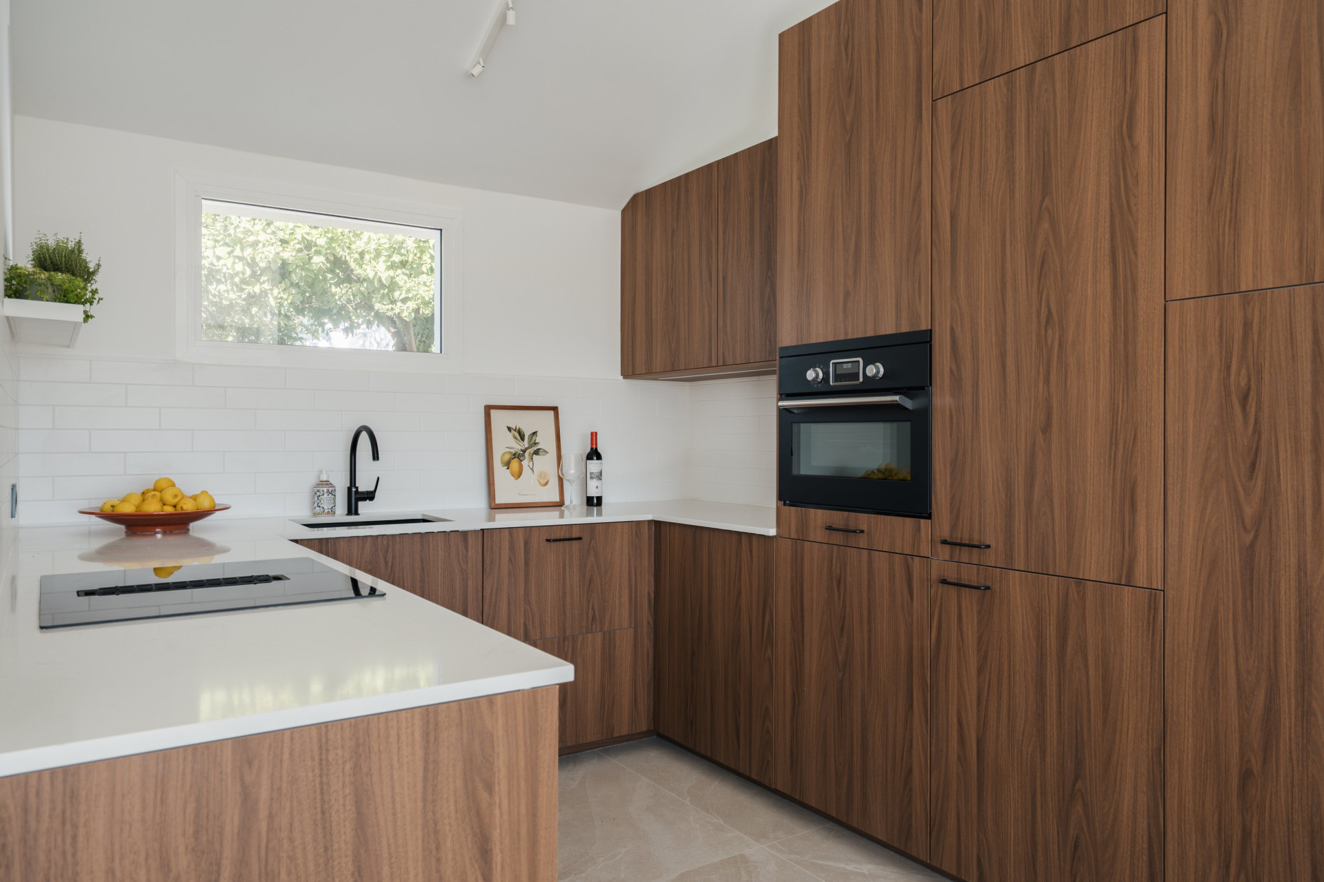 2 Bed, 1 Bath - Townhouse for Sale in San Pedro de Alcántara