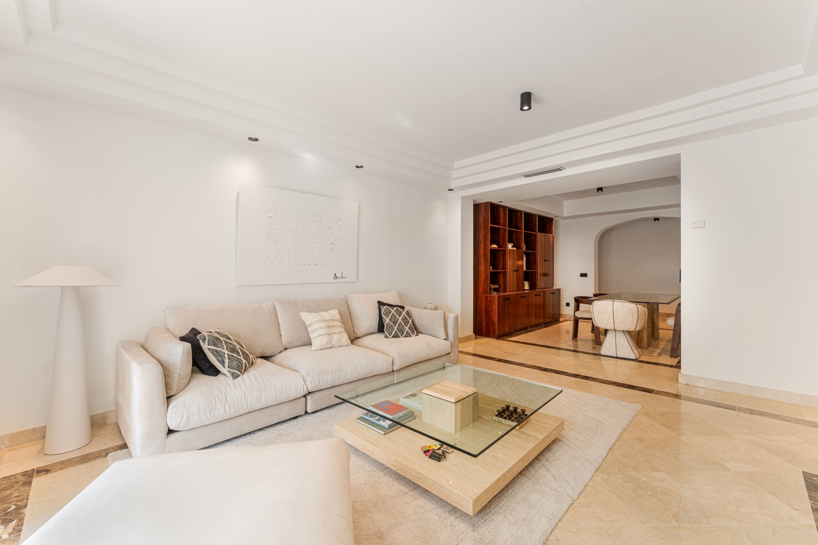 3 спални, 3 бани - Апартамент за продажба в Sierra Blanca, Marbella