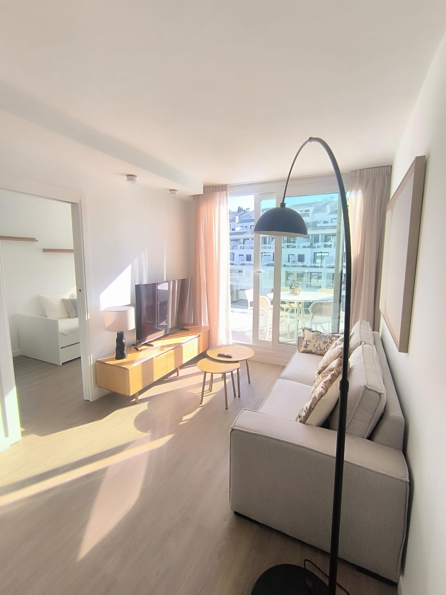 Piso de 2 Dormitorios en venta en Torreblanca del Sol, Fuengirola
