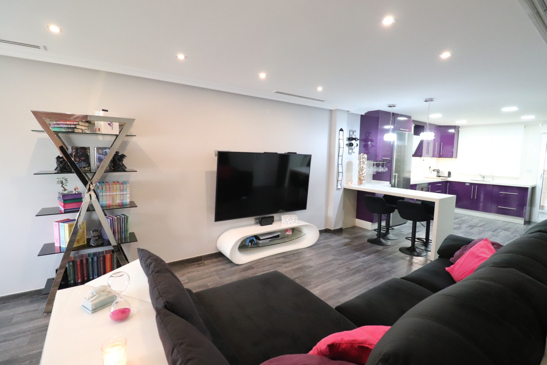 Casa Adosada de 3 Dormitorios en venta en Redovan