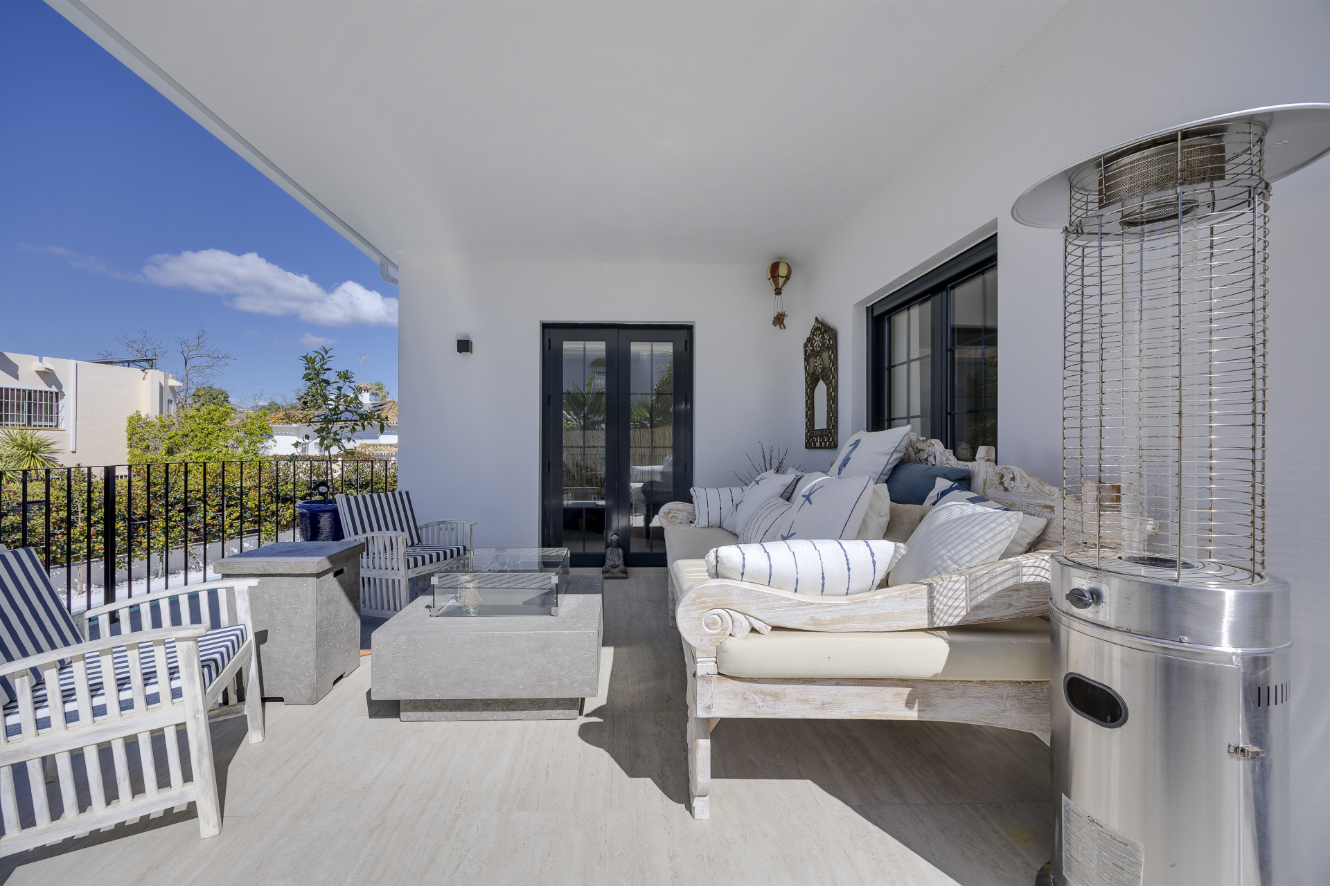 5 кровать Вилла для продажи в Guadalmina Alta, San Pedro de Alcántara