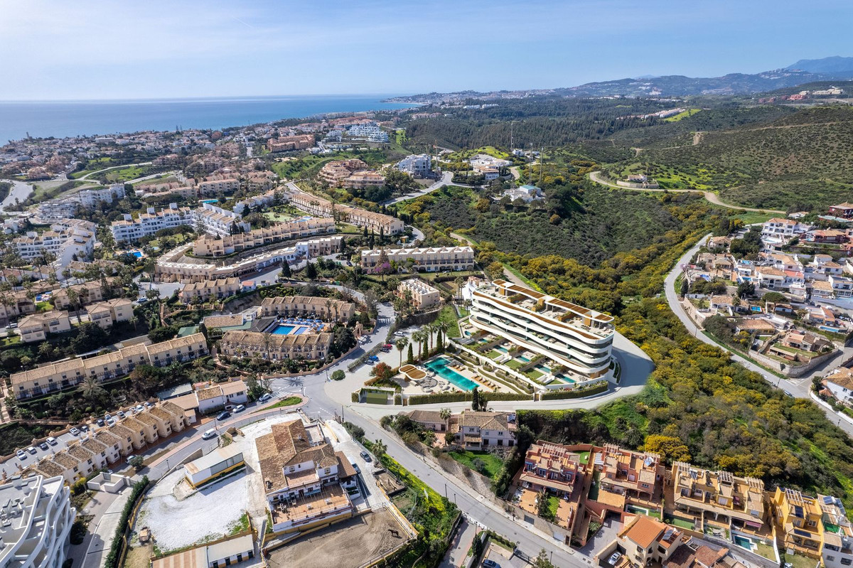 2 Bed, 2 Bath - Apartment for Sale in Mijas