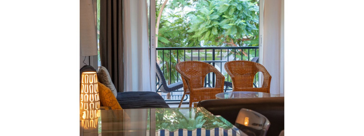 Piso de 3 Dormitorios y 2 Baños en venta en Los Boliches, Fuengirola
