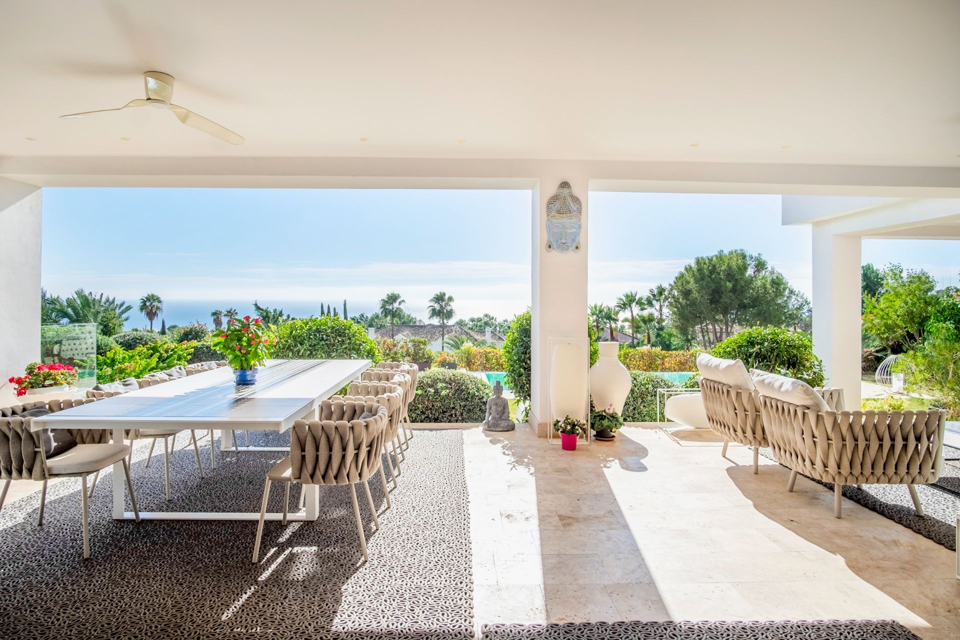 7 Bed, 7 Bath - Villa for Sale in Marbella Golden Mile