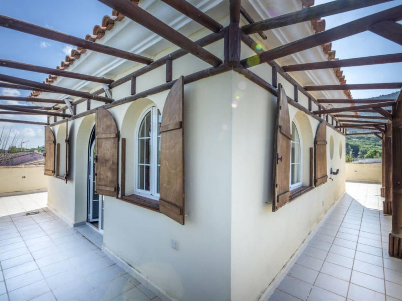 4 Bed - Townhouse for Sale in Malaga
