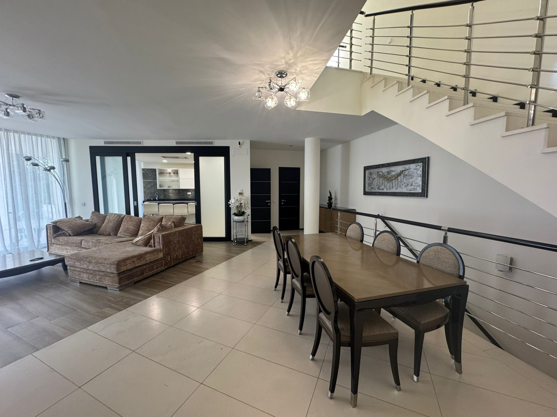 3 Slaapk., 2 Badk. - Rijwoning te koop in Sierra Blanca, Marbella
