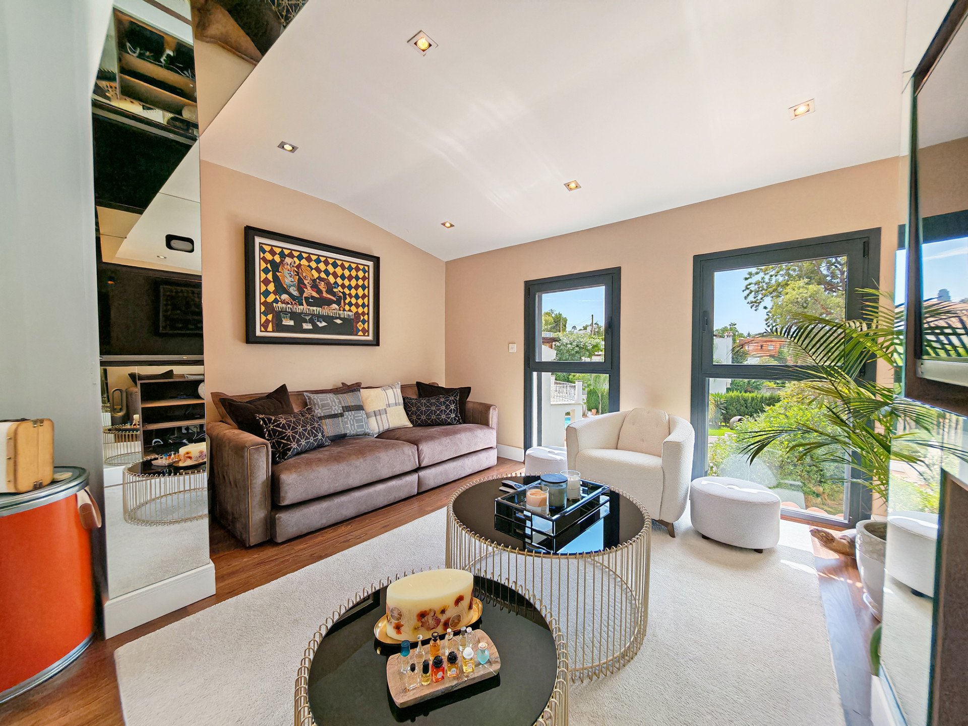 Casa de 4 Dormitorios y 2 Baños en venta en El Rosario, Marbella