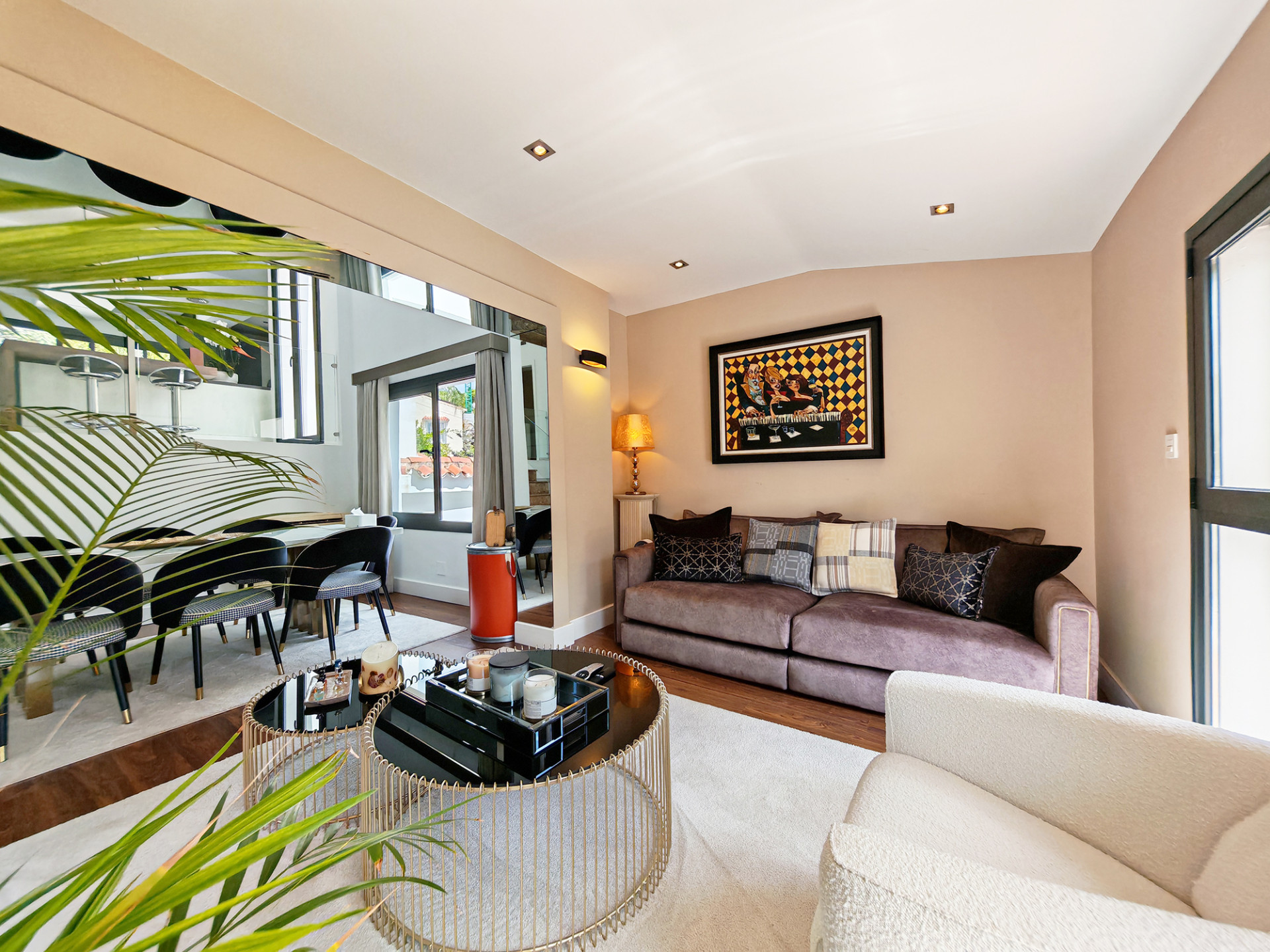 Casa de 4 Dormitorios y 2 Baños en venta en El Rosario, Marbella
