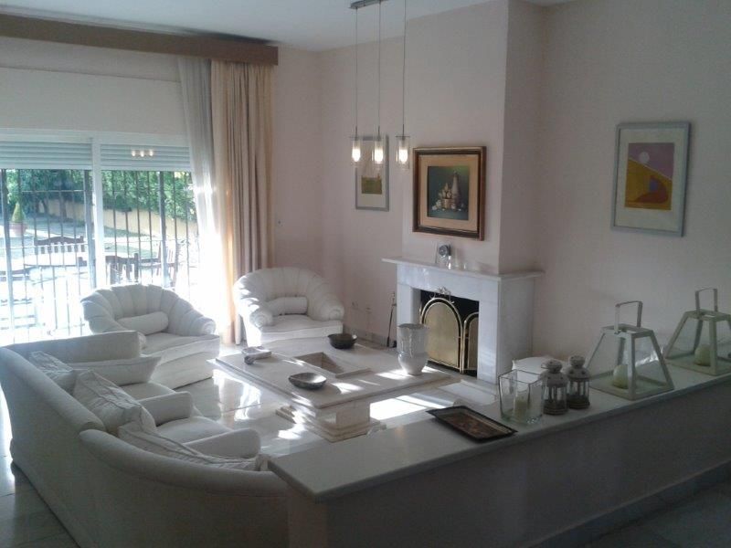 Casa de 5 Dormitorios en venta en Marbella