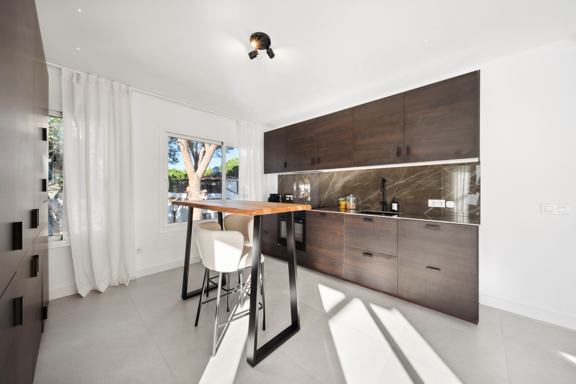 Ático de 3 Dormitorios en venta en Nueva Andalucía, Marbella