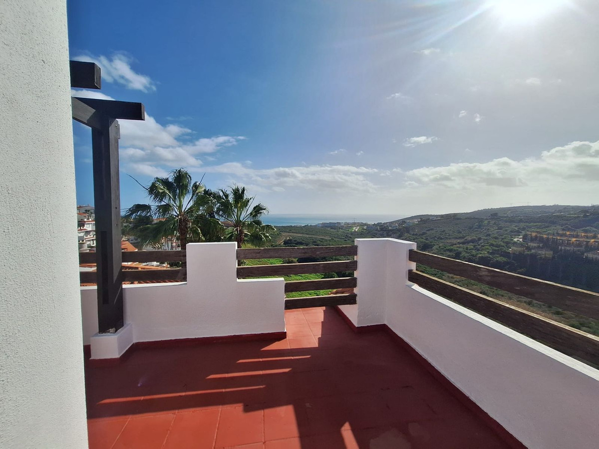 Casa de 5 Dormitorios y 4 Baños en venta en Manilva