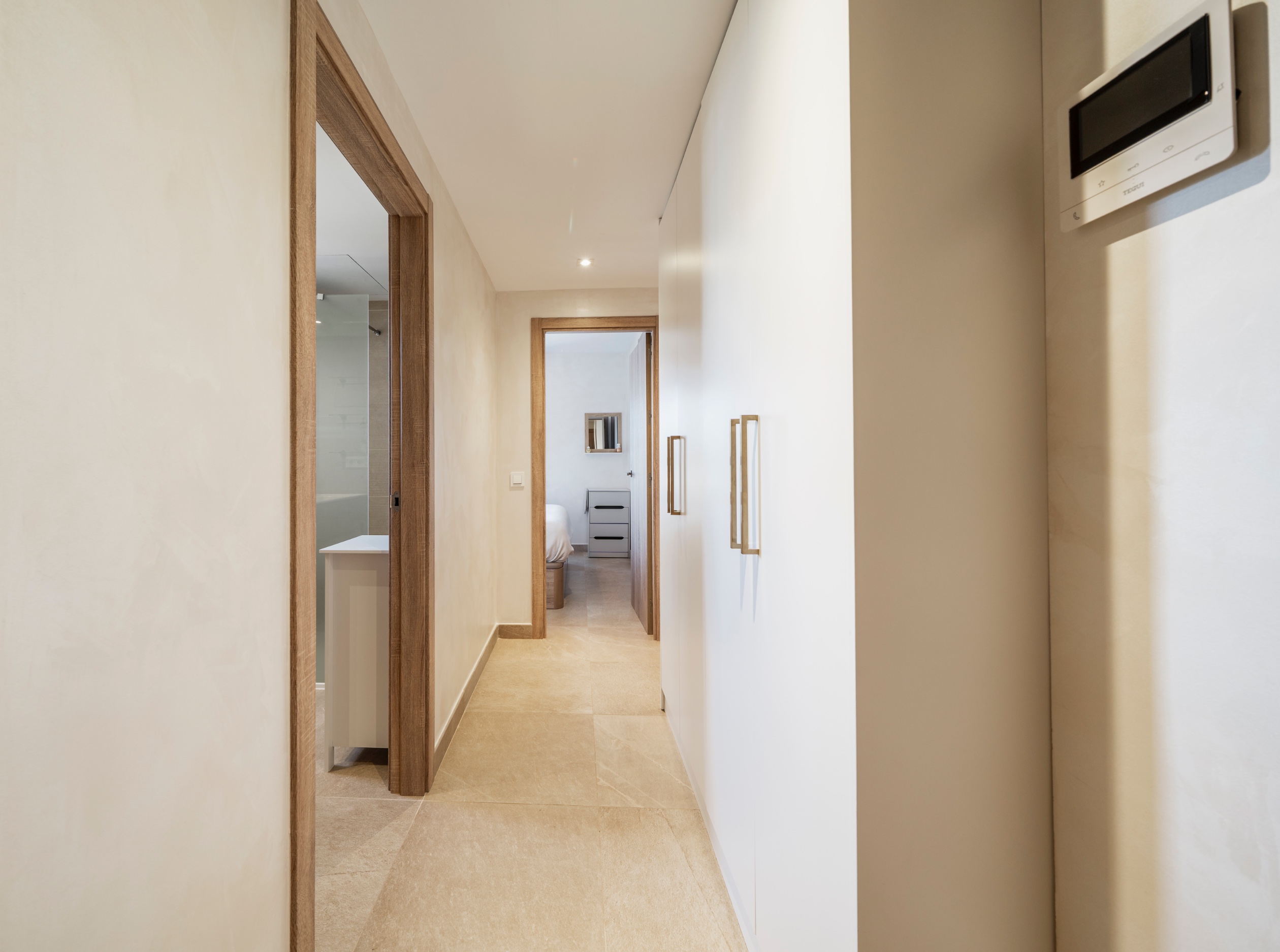 Piso de 3 Dormitorios y 2 Baños en venta en La Alqueria, Estepona
