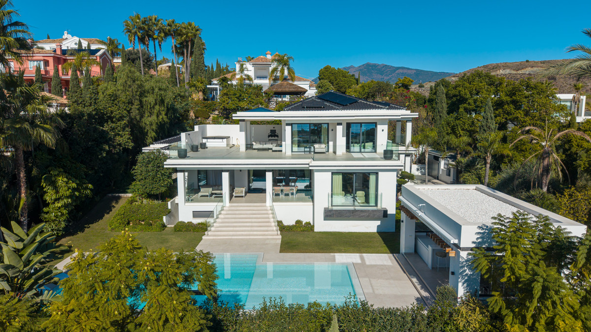 4 кровать 4 ванна Вилла для продажи в Los Flamingos, Benahavis
