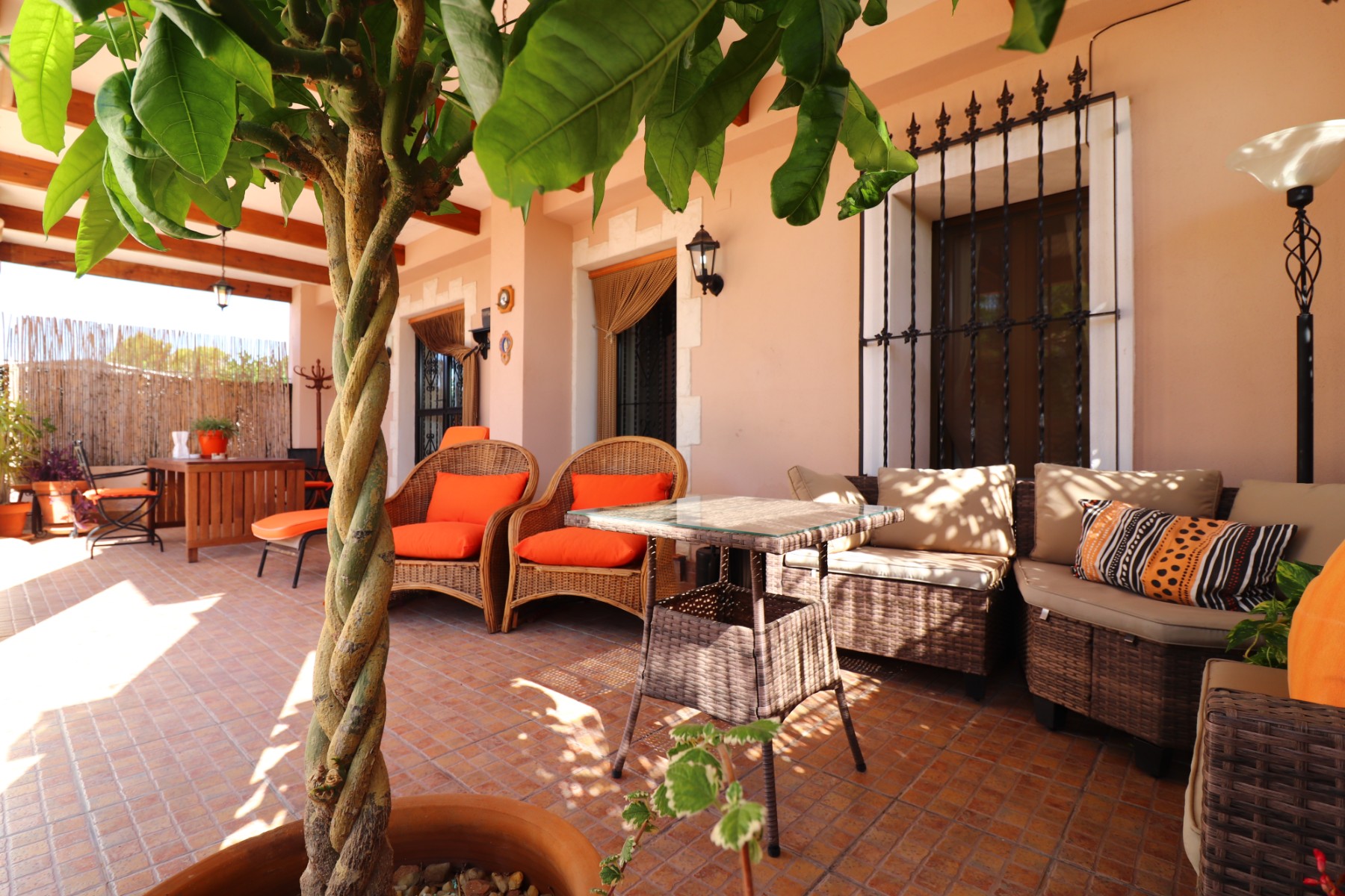 Finca de 4 Dormitorios en venta en Albatera