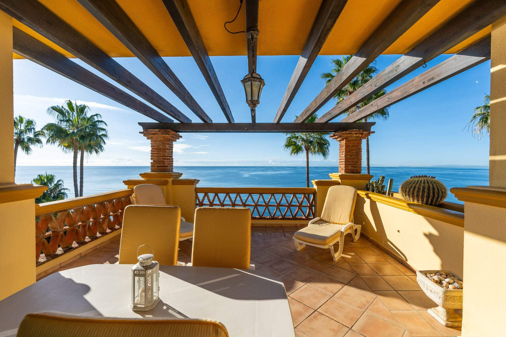Piso de 3 Dormitorios y 3 Baños en venta en Río Real, Marbella