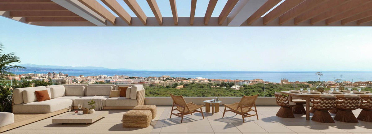 Piso de 3 Dormitorios y 2 Baños en venta en Torremolinos