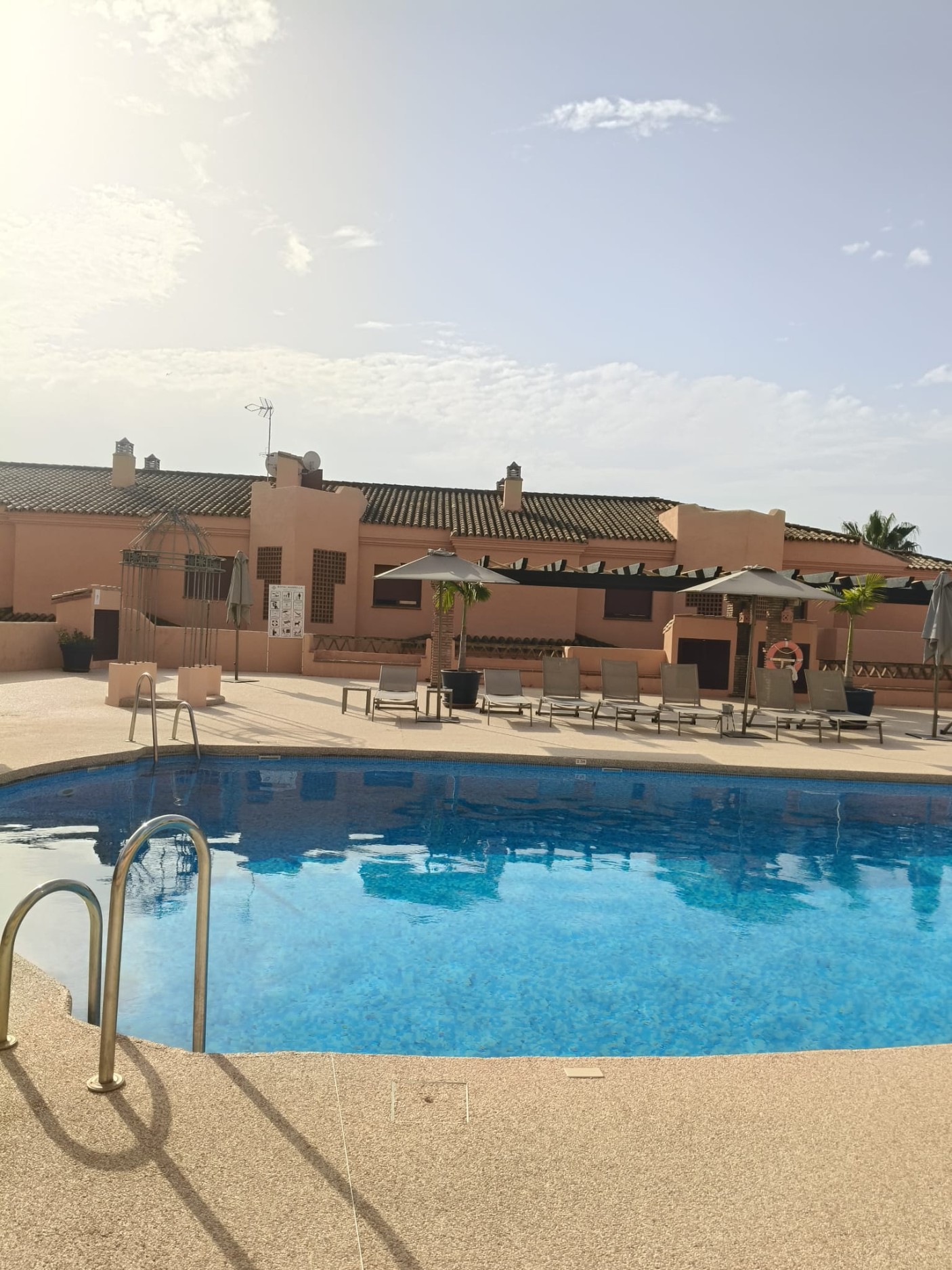 Ático de 3 Dormitorios y 2 Baños en venta en El Paraíso