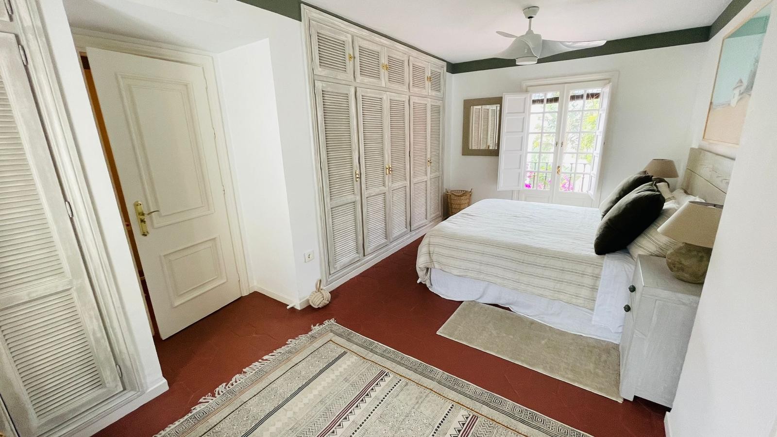 Casa Adosada de 3 Dormitorios en alquiler en Guadalmina Alta, San Pedro de Alcántara