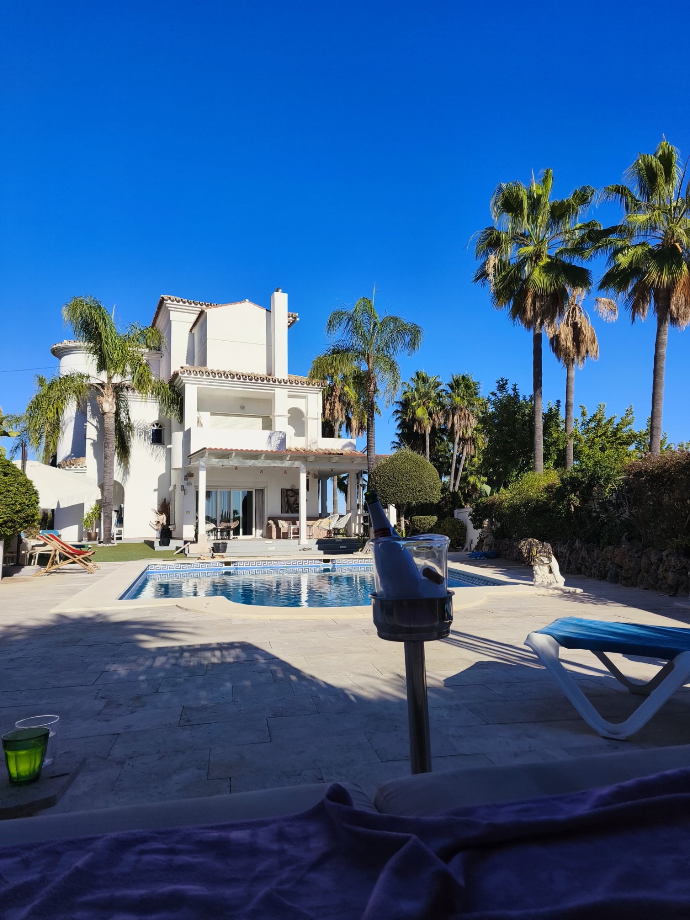 Casa de 5 Dormitorios y 4 Baños en alquiler vacacional en Nueva Atalaya