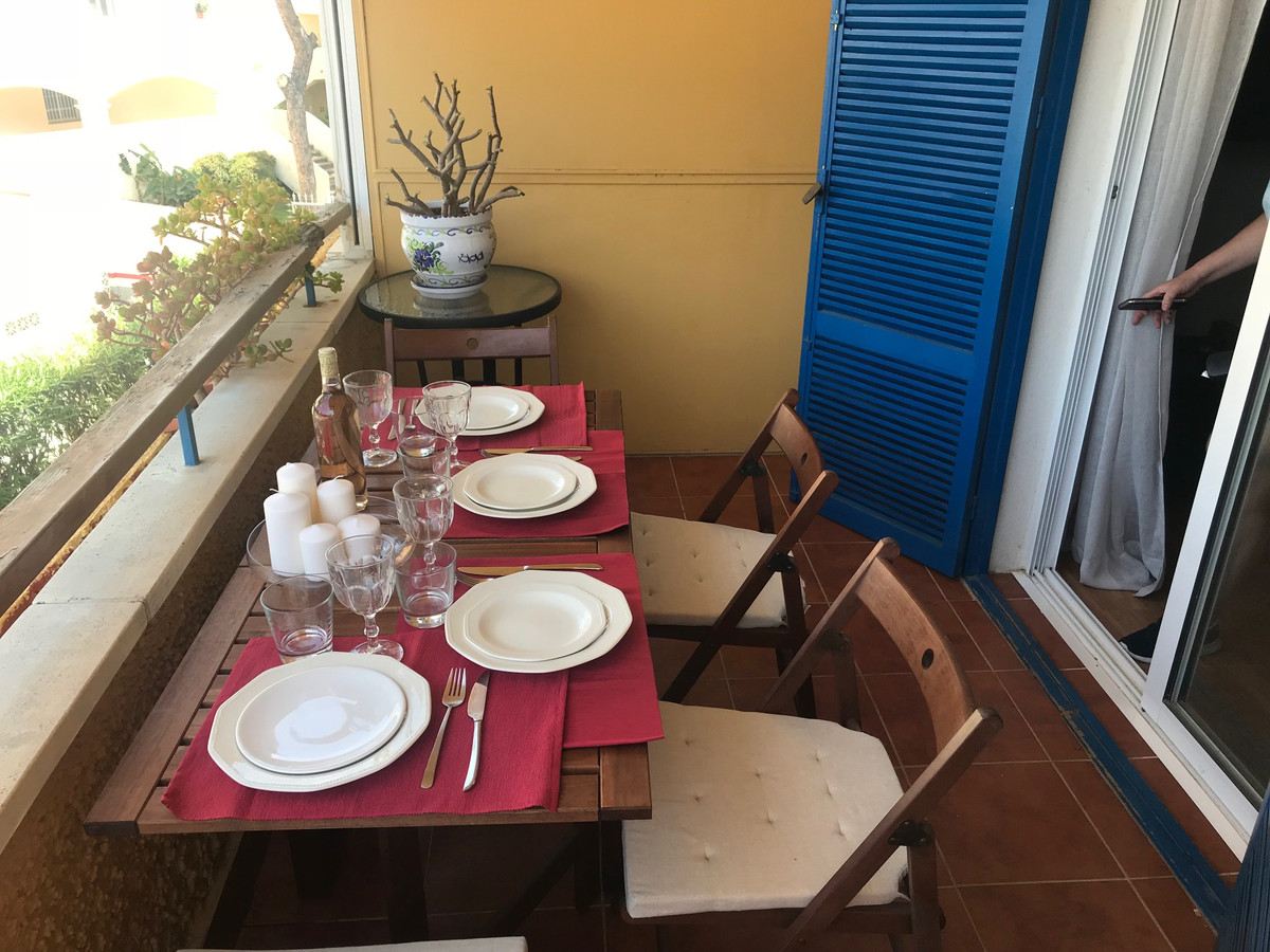 Piso de 1 Dormitorio en venta en Calahonda