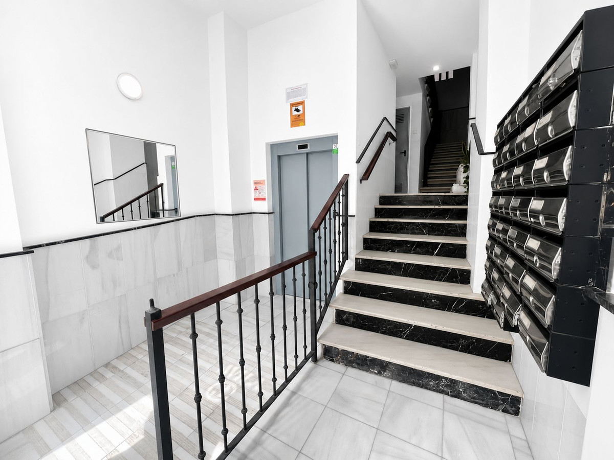 Piso de 3 Dormitorios y 1 Baño en venta en Málaga