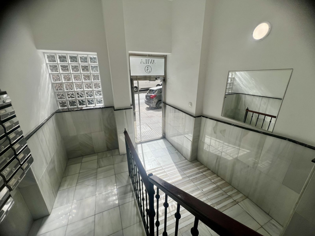 Piso de 3 Dormitorios y 1 Baño en venta en Málaga