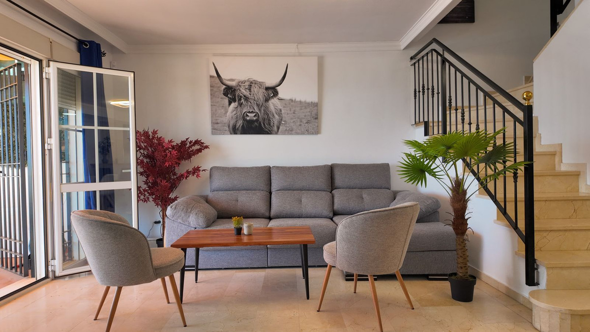 4 Bed - Townhouse for Sale in Benalmadena