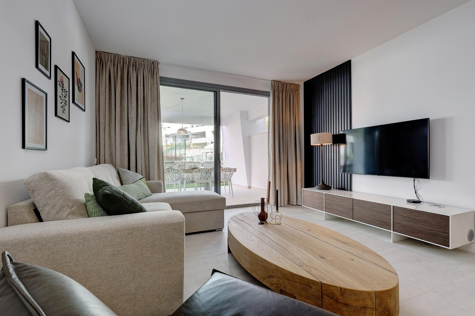 Piso de 2 Dormitorios en venta en Estepona