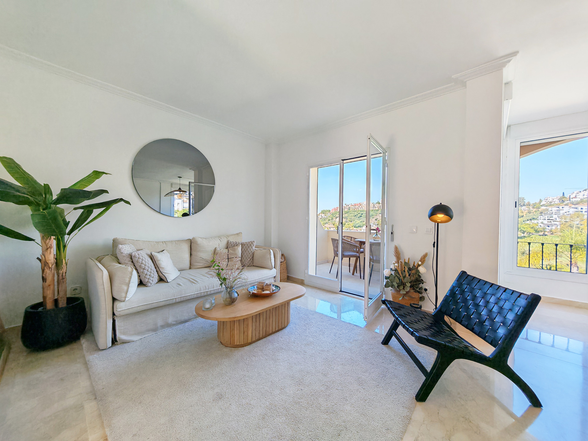 Ático de 2 Dormitorios en venta en La Quinta, Benahavís