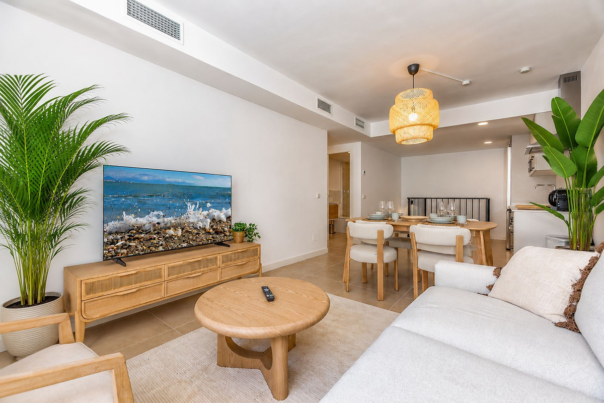Piso de 2 Dormitorios en venta en Fuengirola