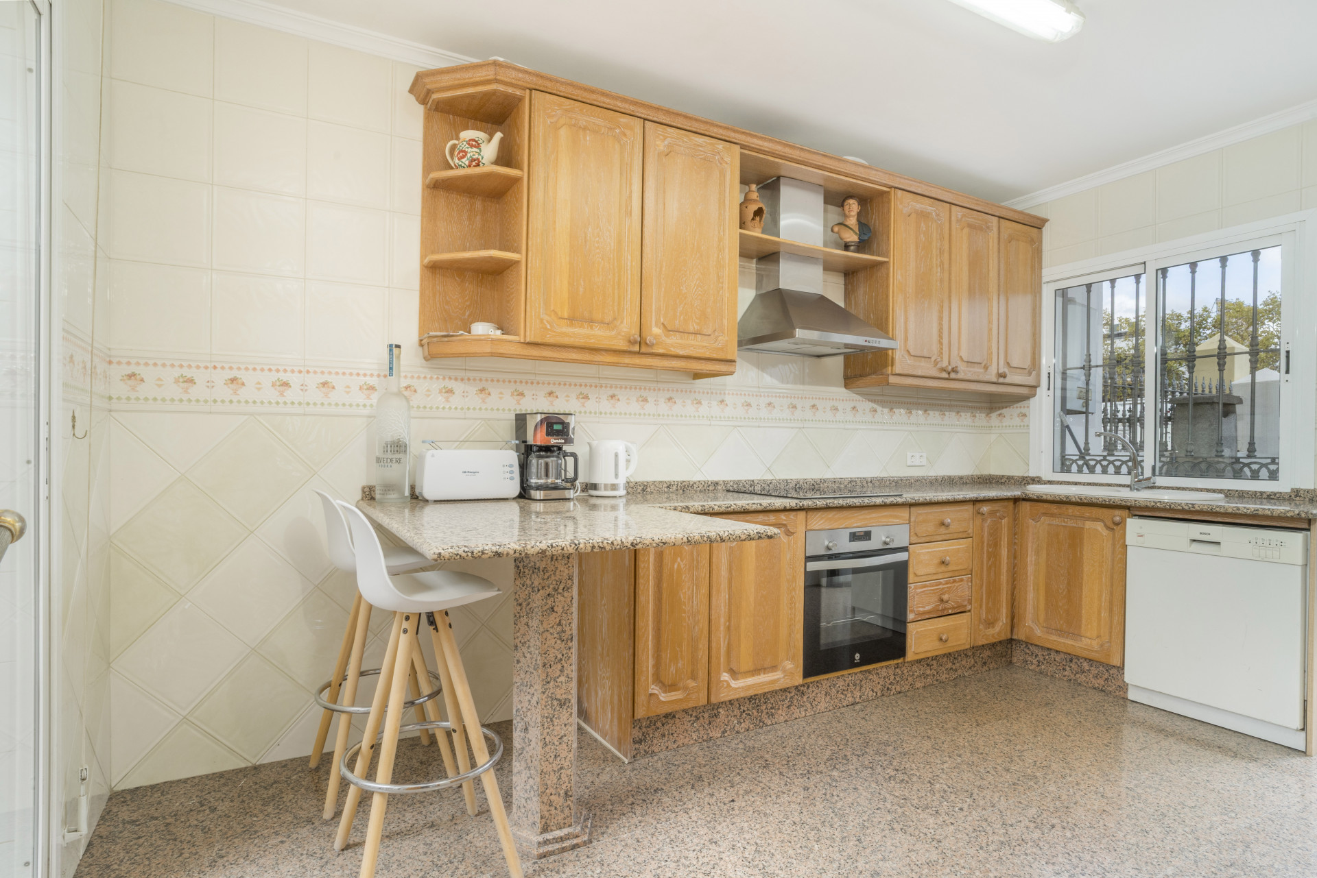 Casa de 5 Dormitorios en venta en San Pedro de Alcántara