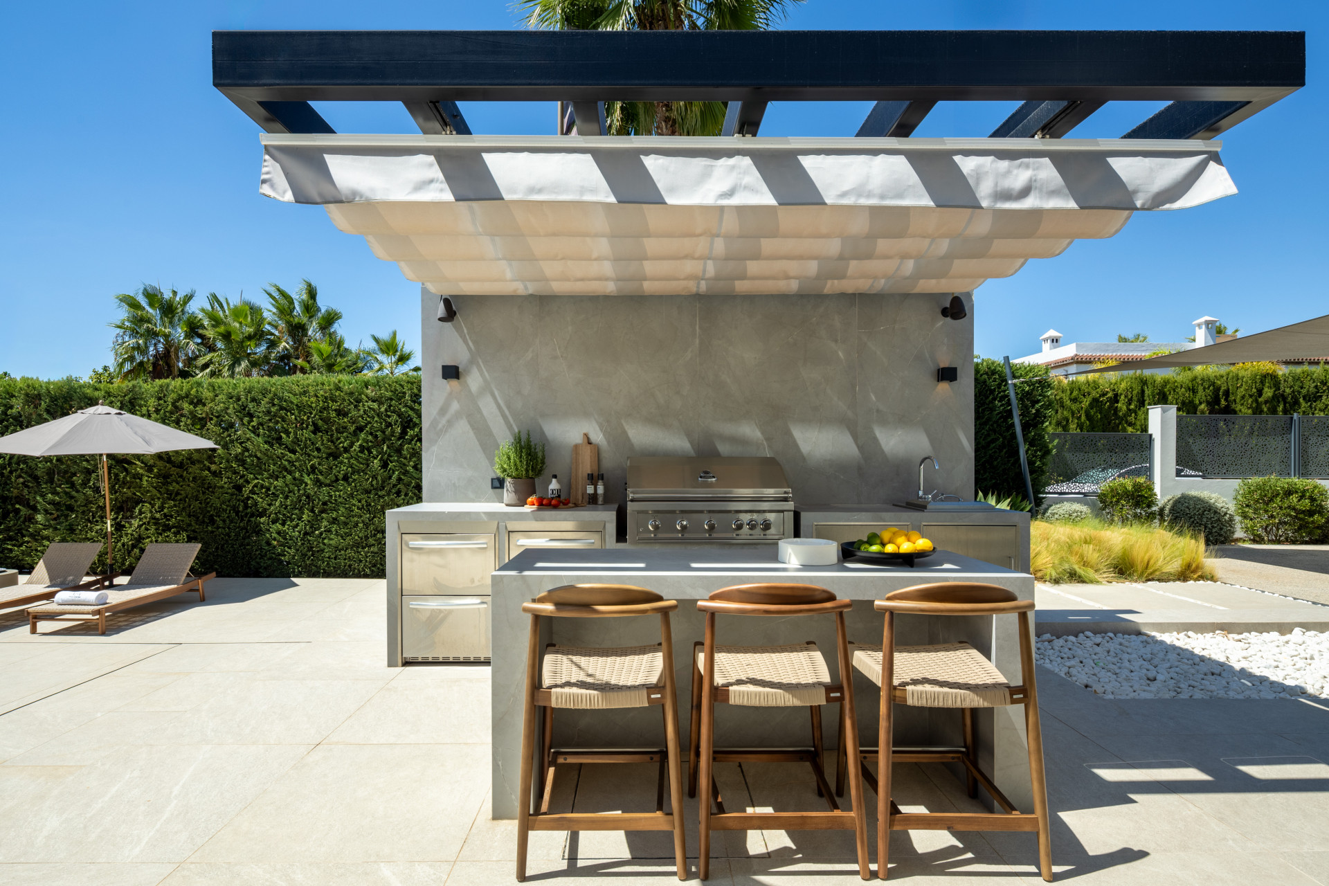 Casa de 6 Dormitorios y 5 Baños en venta en Nueva Andalucía, Marbella