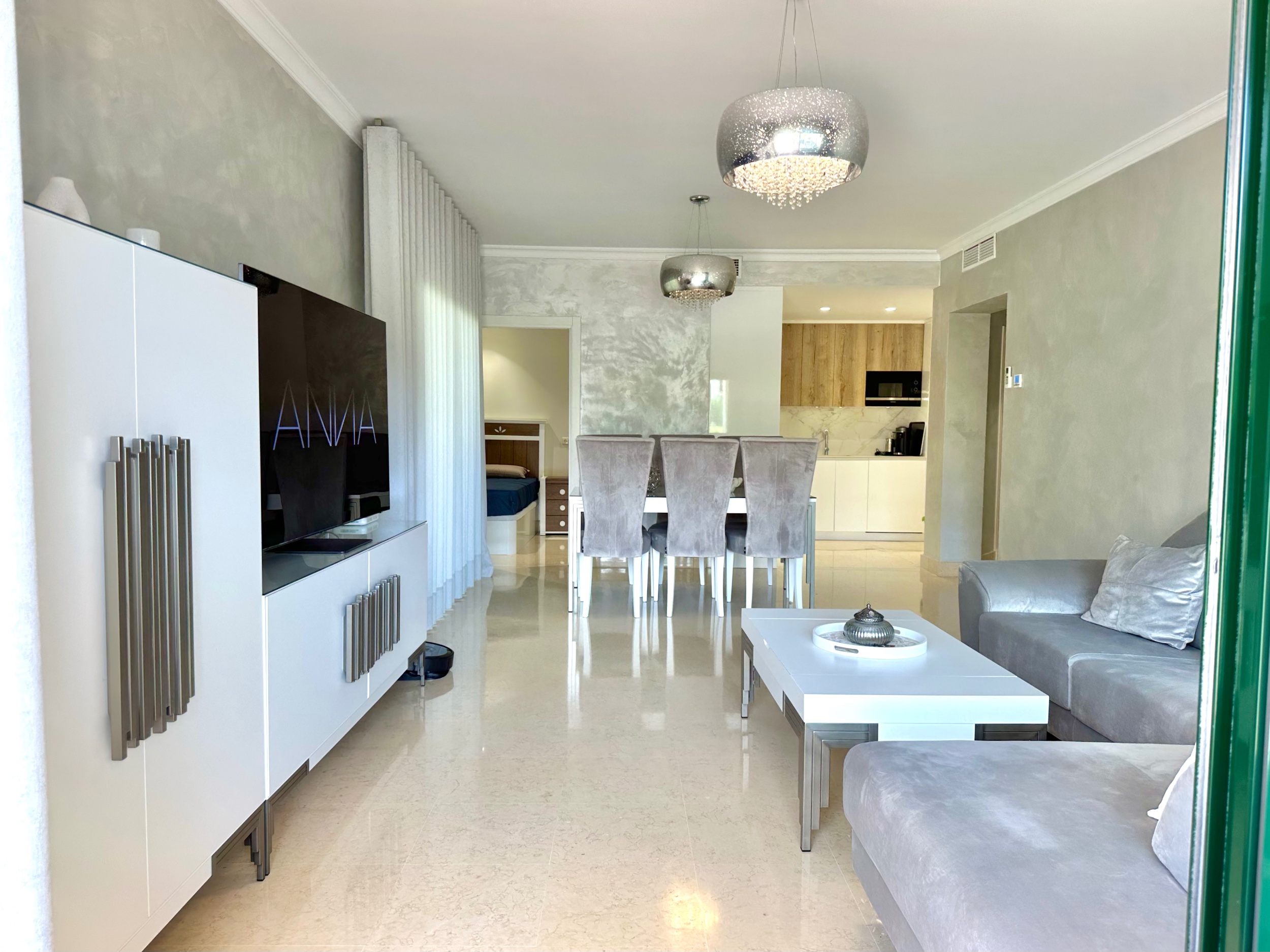 Piso de 3 Dormitorios en venta en Benahavís