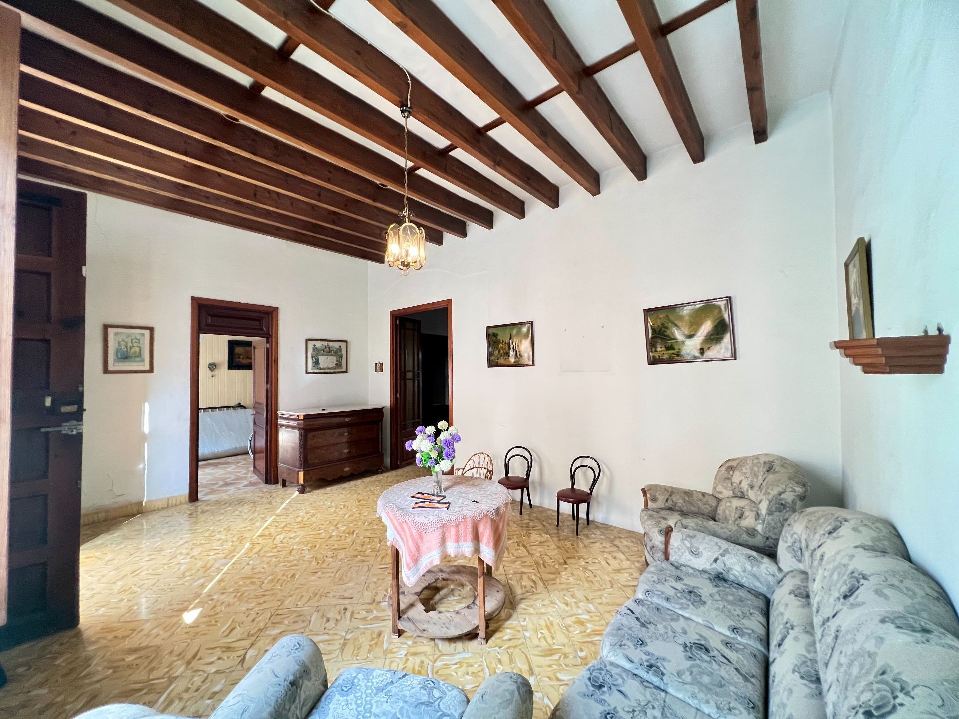 Casa Adosada de 5 Dormitorios y 1 Baño en venta en Campos