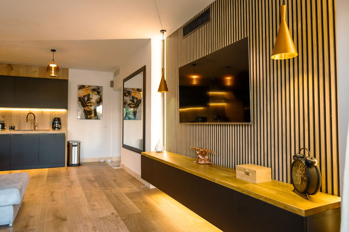 Piso de 3 Dormitorios y 2 Baños en venta en Benahavís