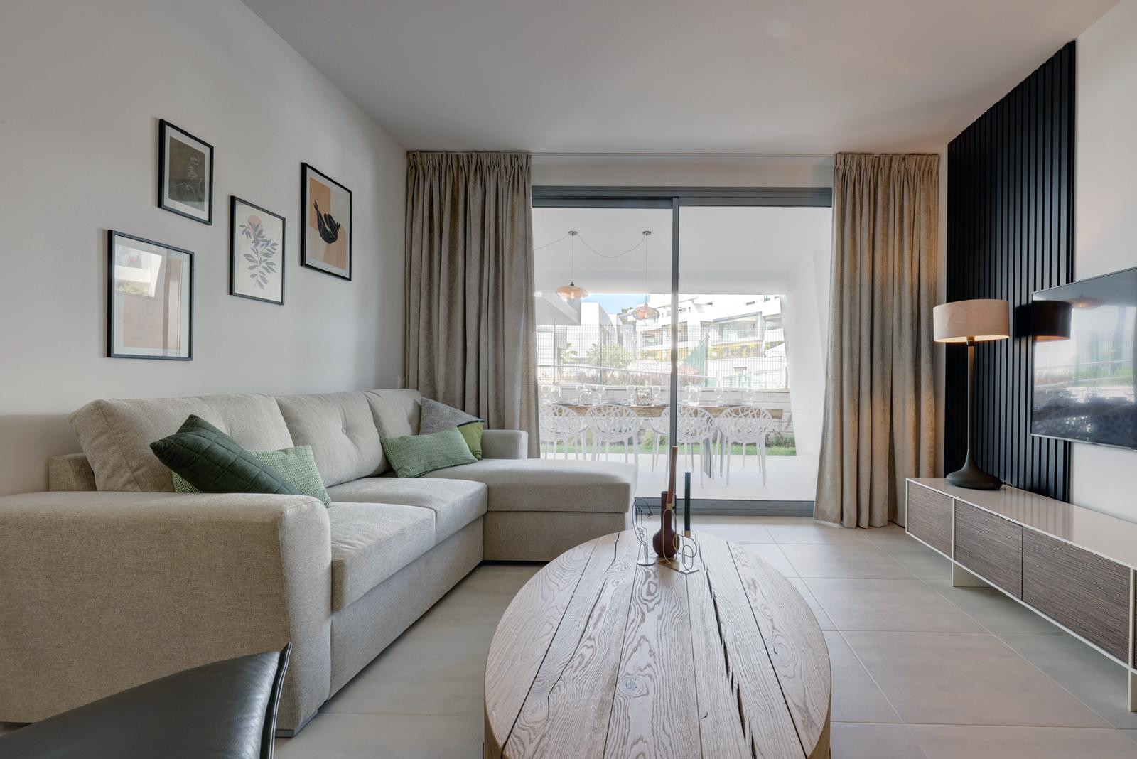Piso de 2 Dormitorios en venta en Estepona