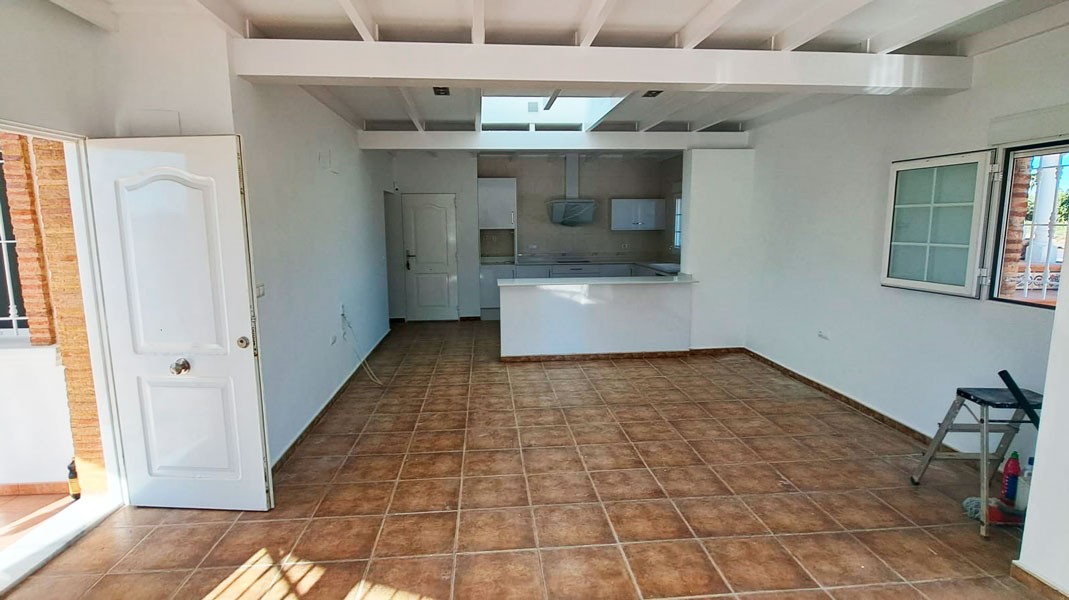 Finca de 3 Dormitorios y 2 Baños en venta en Catral