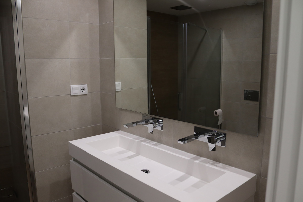 Piso de 2 Dormitorios y 2 Baños en alquiler vacacional en Cancelada