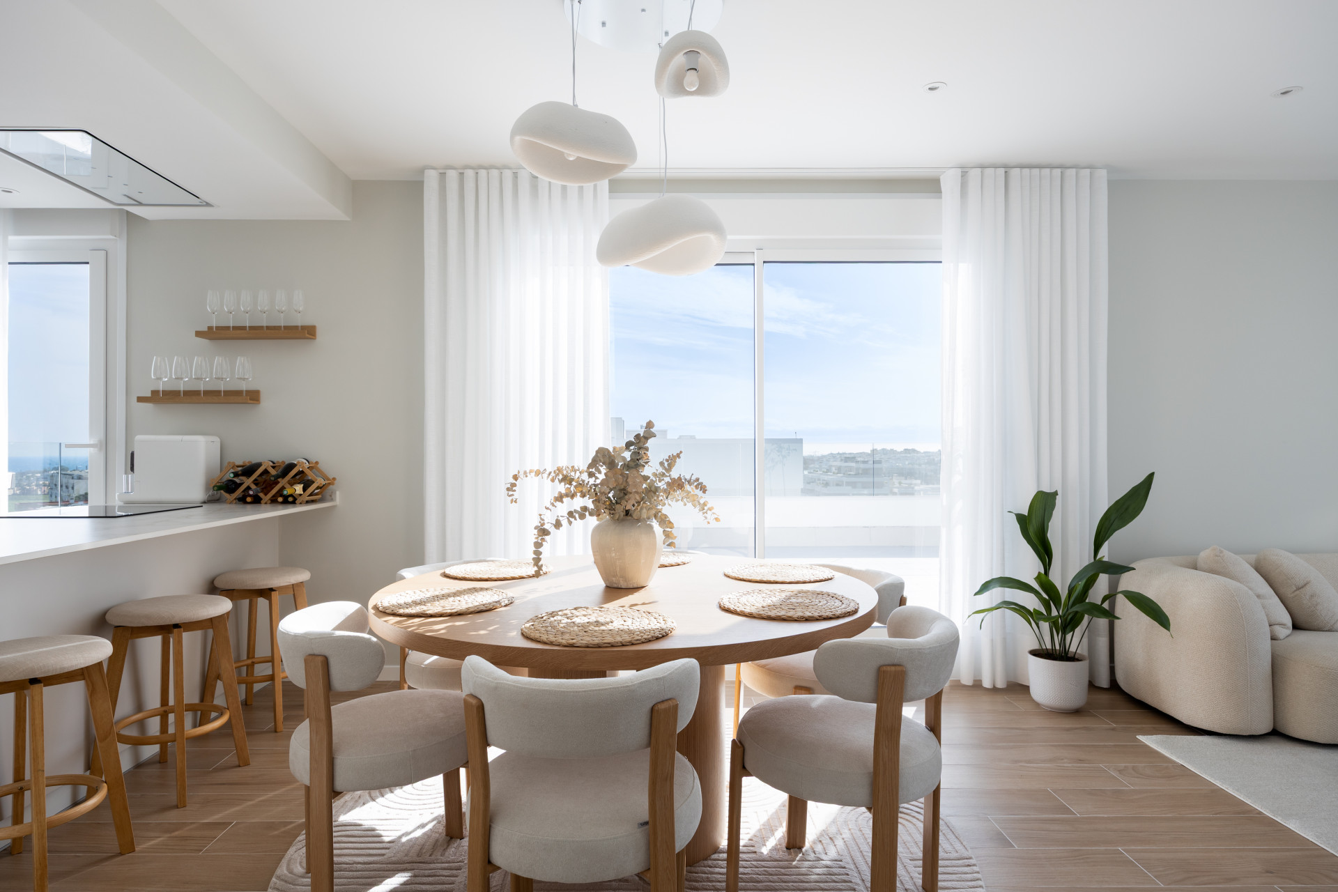 Ático de 4 Dormitorios en venta en Nueva Andalucía, Marbella